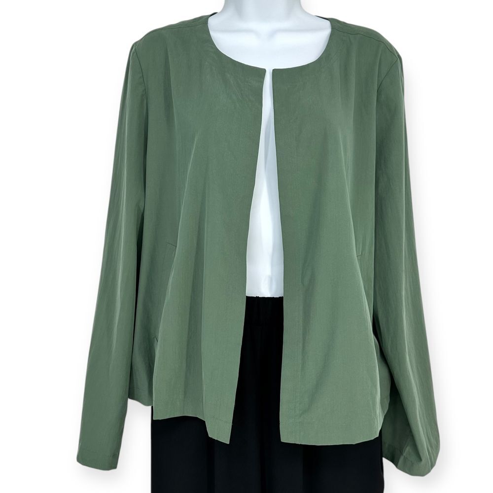 Eileen Fisher NWT Sage Green Open Front Jacket Lightweight Professional size L